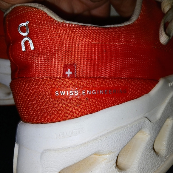 On Cloudeclipse Running Athletic Sneakers - Picture 9 of 11